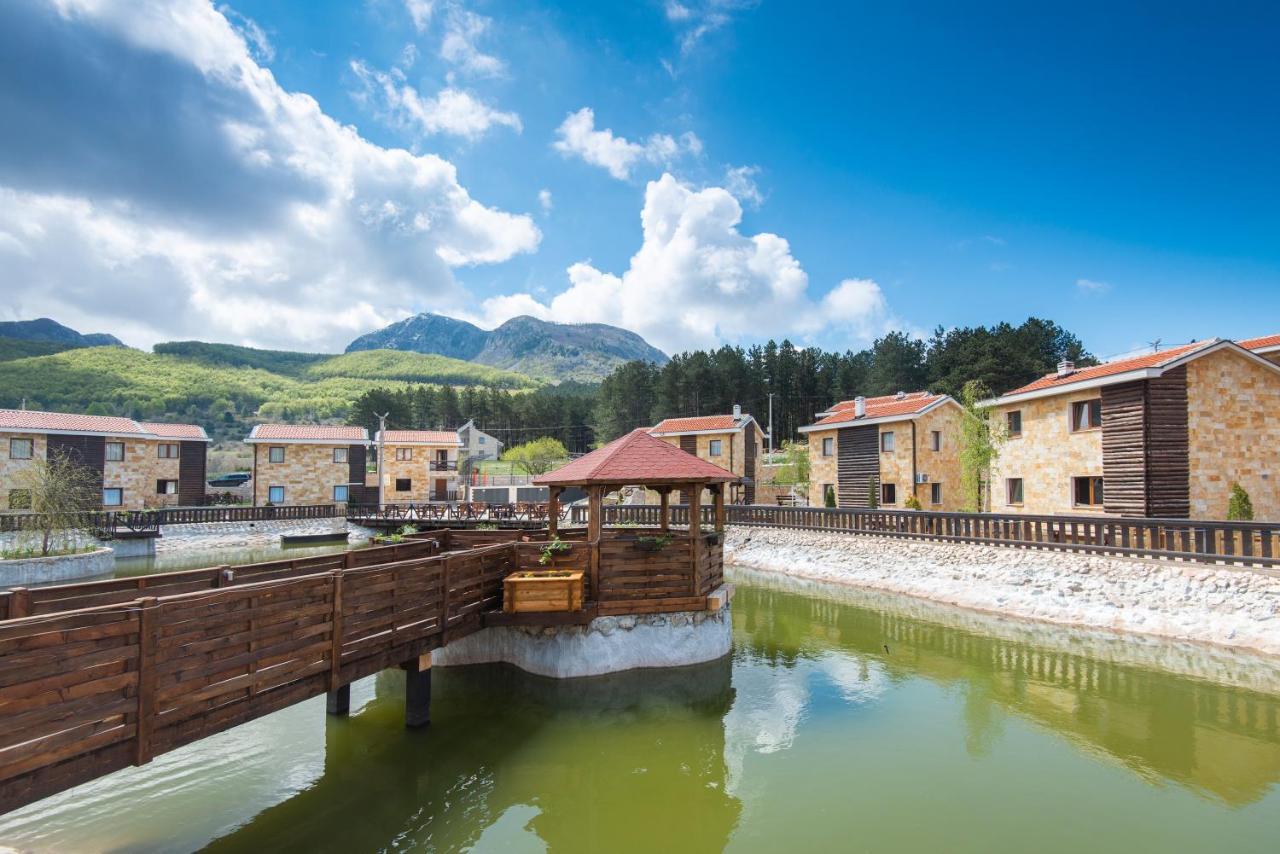 Ethno Village St George Cetinje Exteriér fotografie